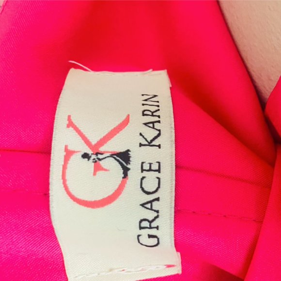 💗HOST PICK 💗 Fully Ombre Sequined Strapless Open Lace Up Back Gown. SIZES 6-8 - Picture 10 of 11